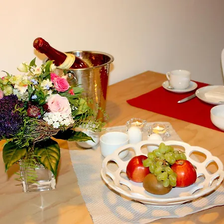 Fuer 2 Personen 1 Kind Ca, 45 M Sup2 In Quedlinburg, Harz Unterharz Apartment *